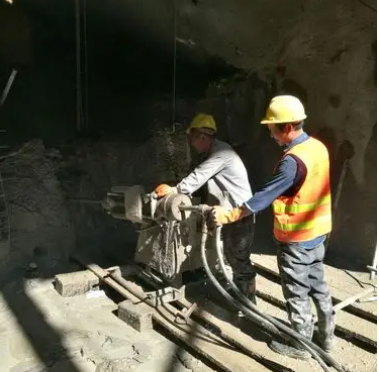 金坛水下抗分散灌浆料特点 水下不分散注浆料介绍